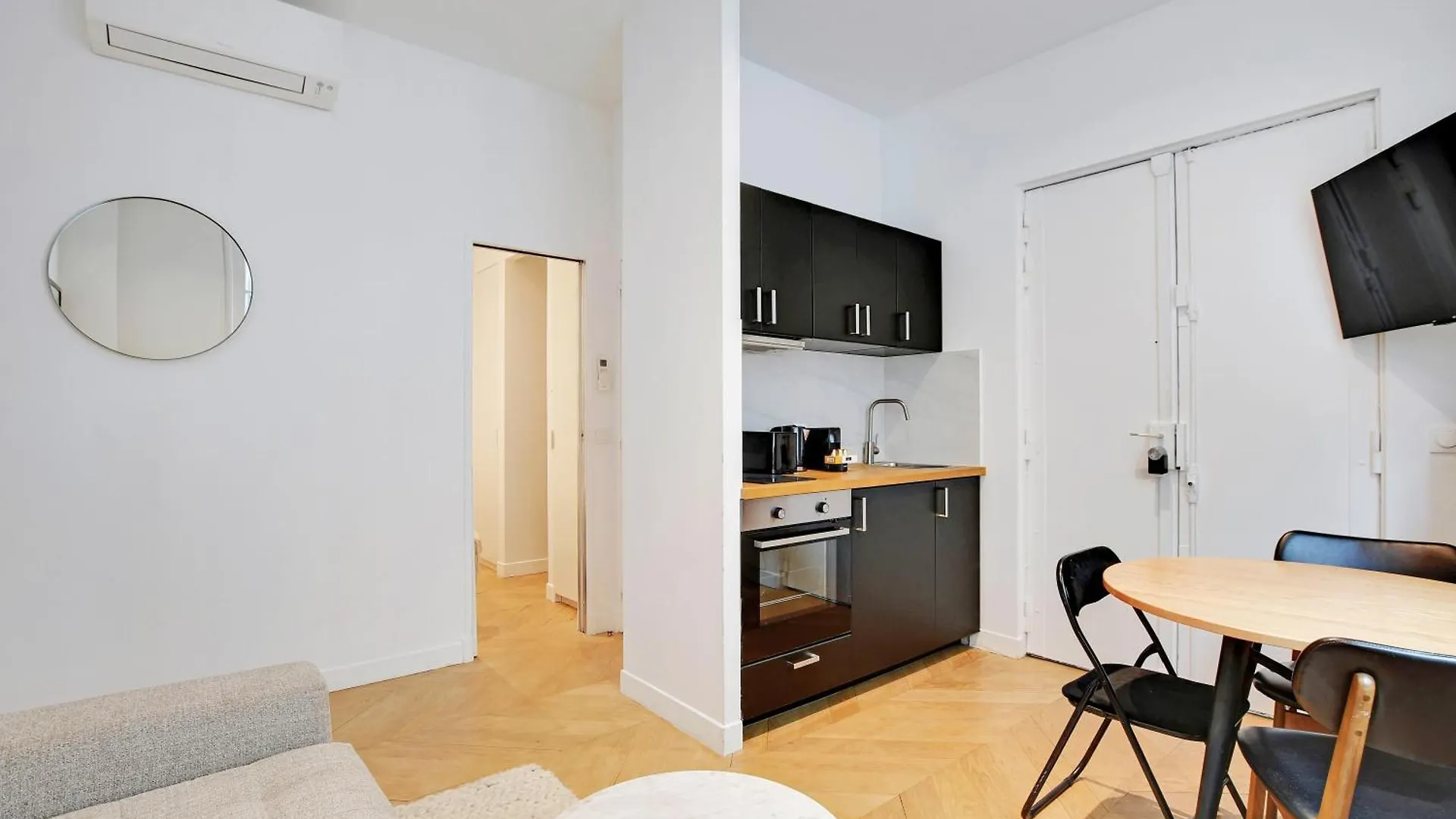 Pick A Flat's In Saint Michel - Rue Du Sommerard Paris